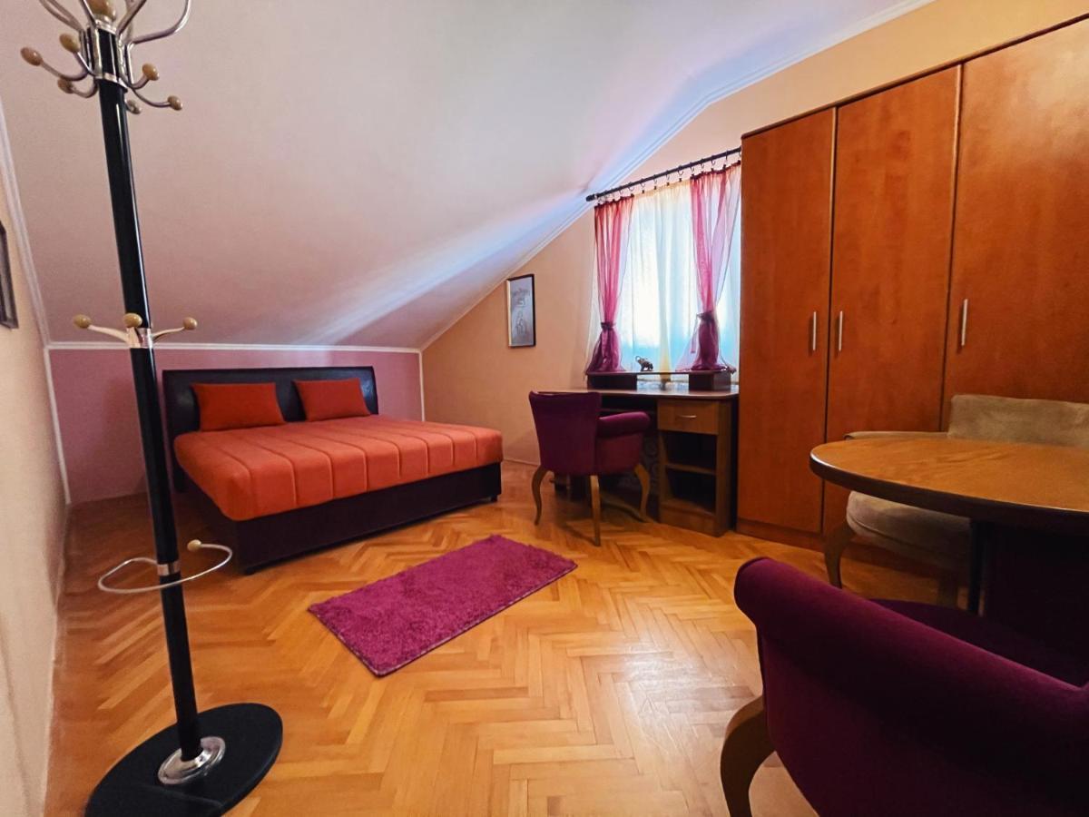 Отель Vila Duricic 300M Od Mora Дженовичи Экстерьер фото