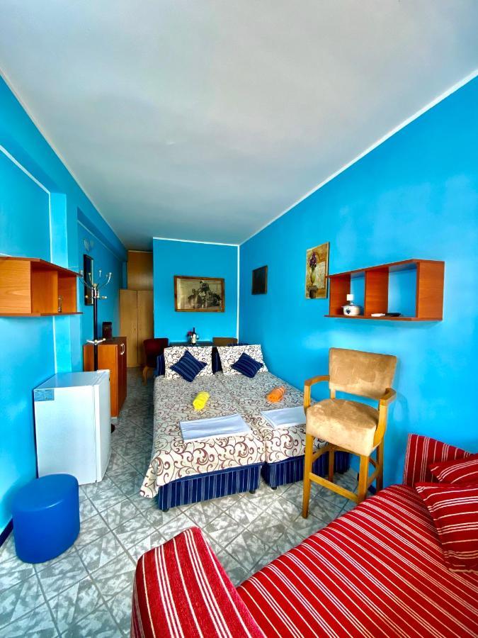 Отель Vila Duricic 300M Od Mora Дженовичи Экстерьер фото