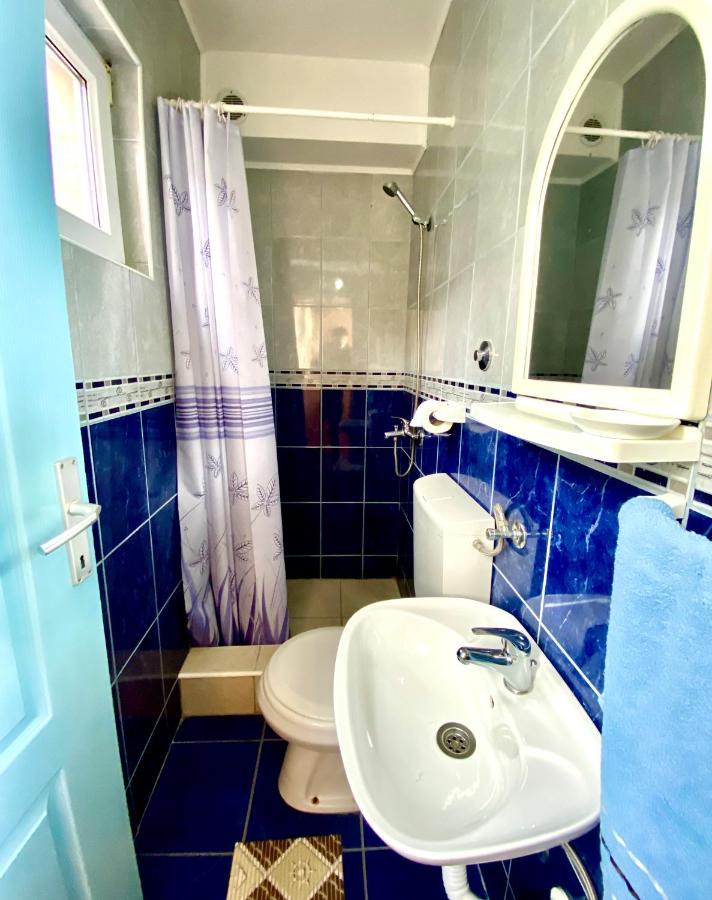 Отель Vila Duricic 300M Od Mora Дженовичи Экстерьер фото